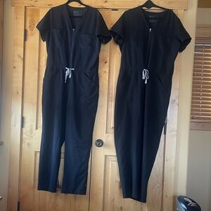 FIGS Women's Catarina Jumpsuits (2)